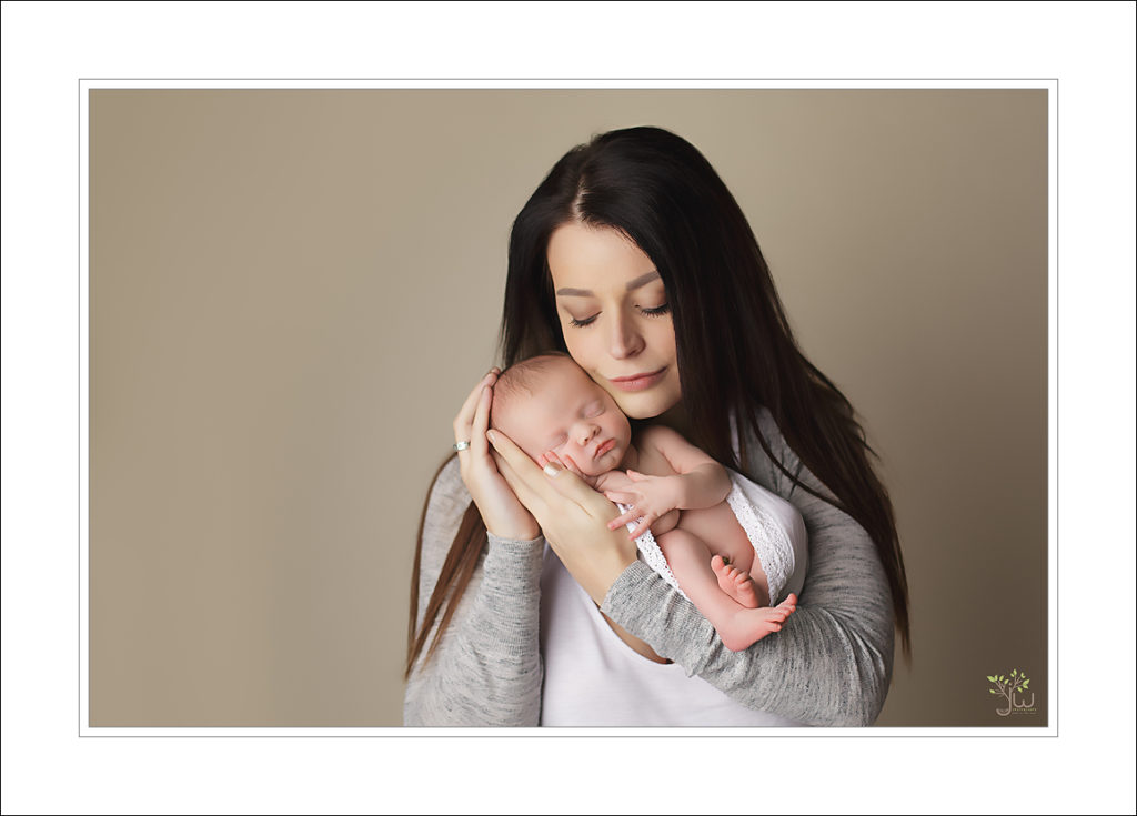 Best Seattle Newborn Photographer